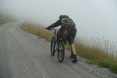 Heroiczny rowerzysta - gość musi mieć jakieś polskie korzenie